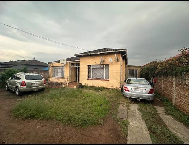 10 BEDROOM HOUSE FOR SALE IN GERMISTON STATION